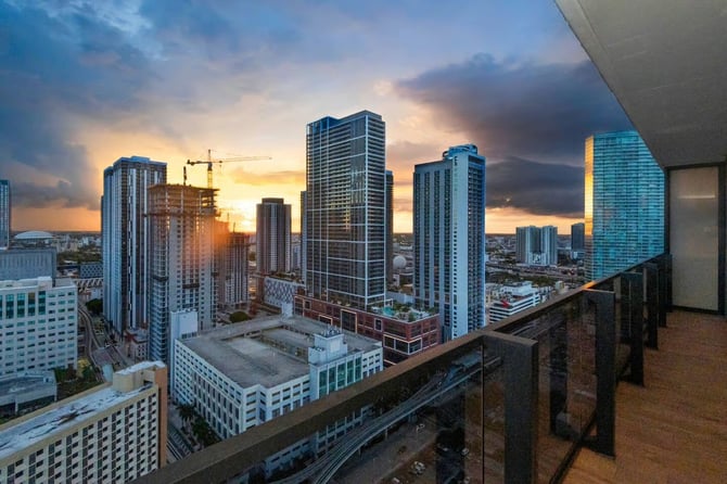 The Benefits of Diversifying an Investment Portfolio with Short-Term Rentals