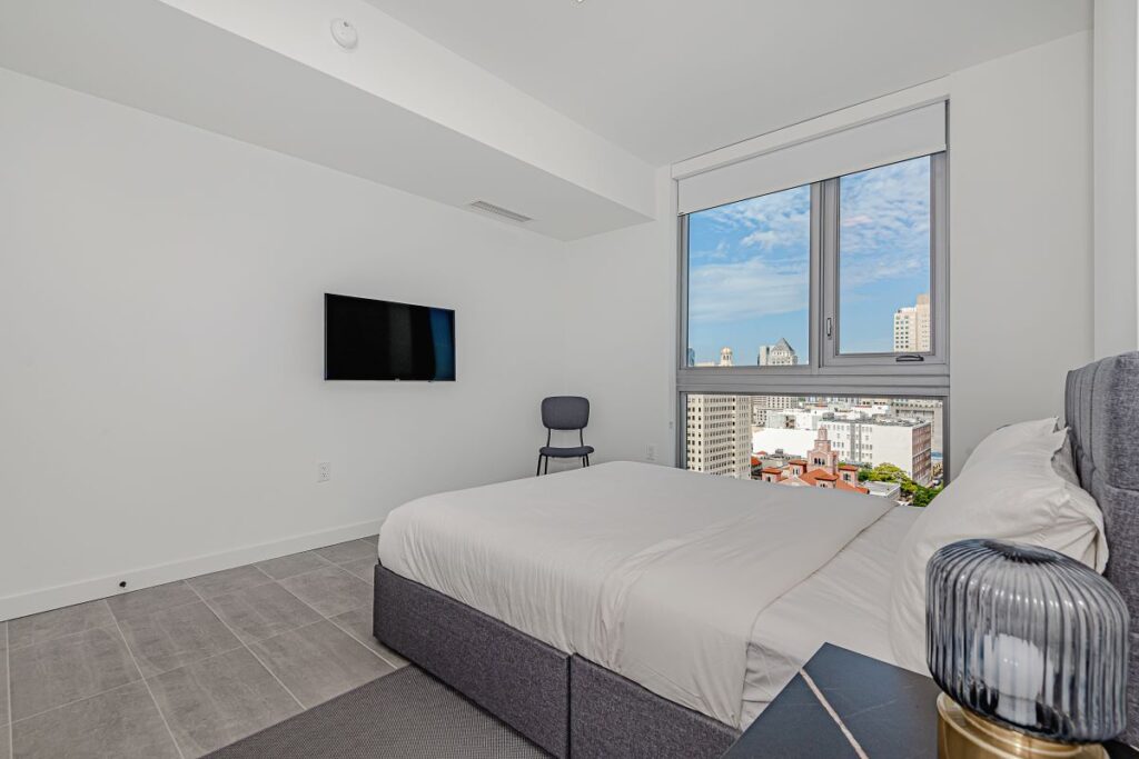 Second queen bedroom