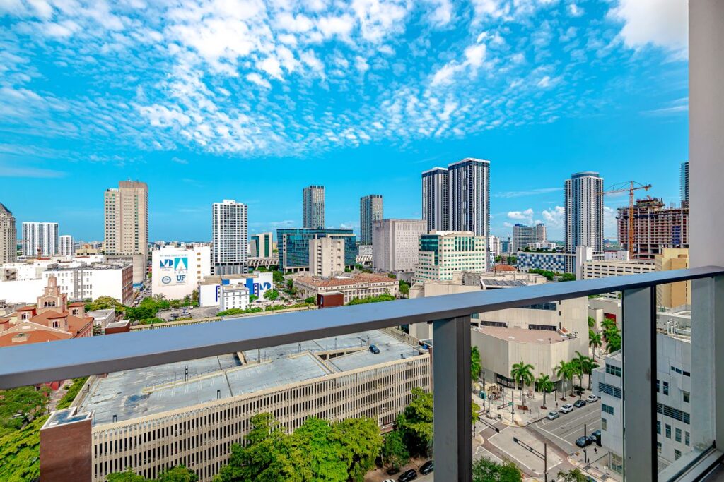 High-return vacation property in Downtown Miami