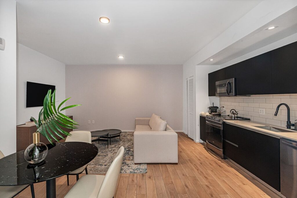 Open kitchen